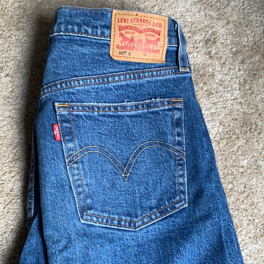 Levi dark wash jeans
